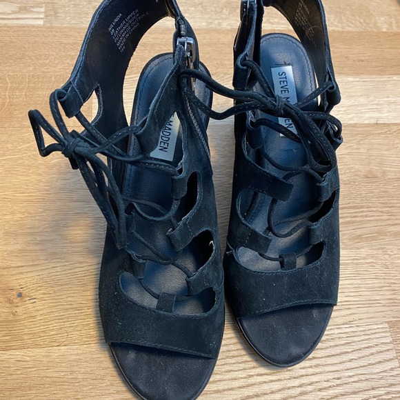 Steve Madden heels - Picture 2 of 7